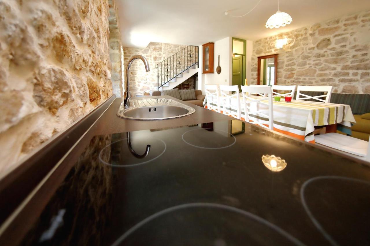Villa Kamena บาร์บินเย ภายนอก รูปภาพ